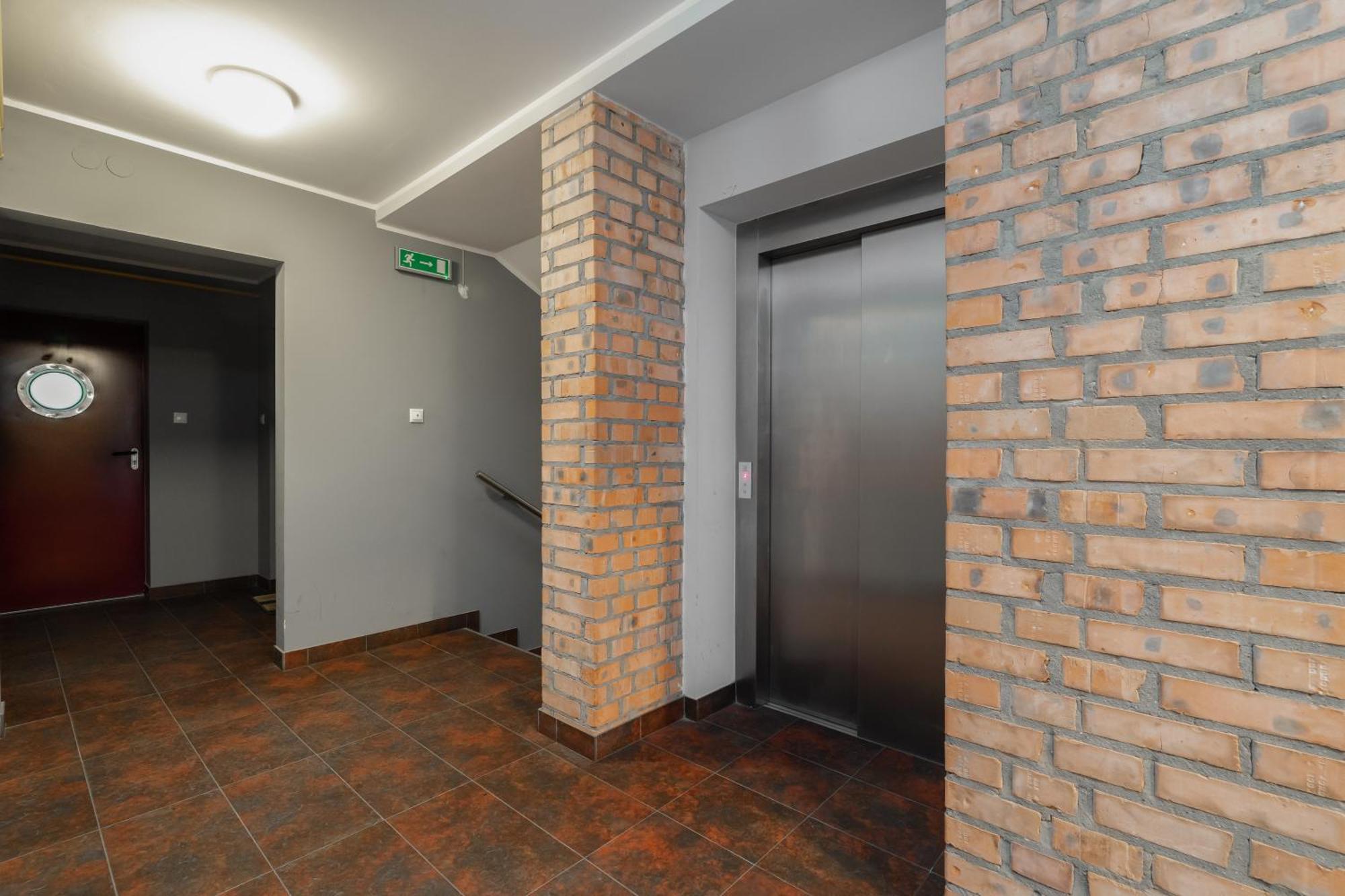 Sleepway Apartment - Marina Poznan Luaran gambar